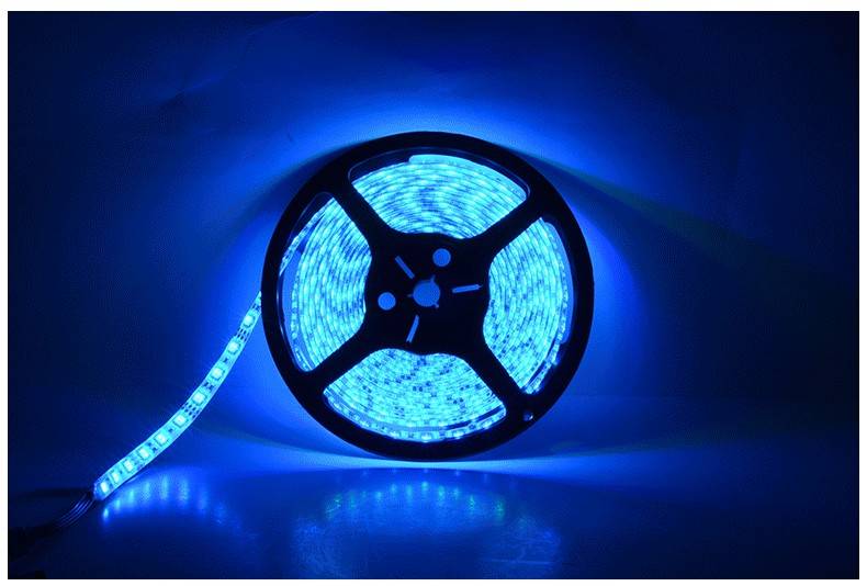 Tira de LED 12V-DC 72W 10mm multicolor RGB IP20 (SMD5050 60ch/m) Rollo 5 metros - Barcelona Led-