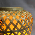 Wicker table lamp