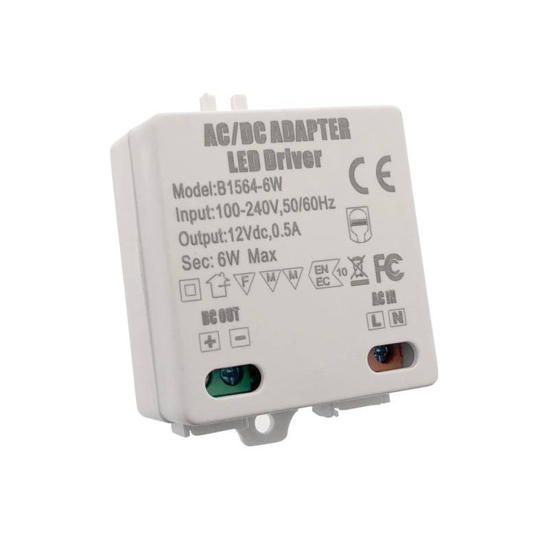 Fuente de alimentación 12V DC 0.5A 6W 100-240V