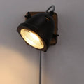 Industrialna lampa ścienna
