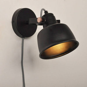 Aplique de pared interior "KUKKA" con interruptor y enchufe (4)