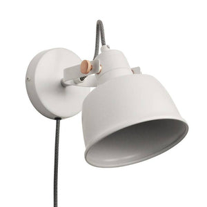 Aplique de pared interior "KUKKA" con interruptor y enchufe (13)
