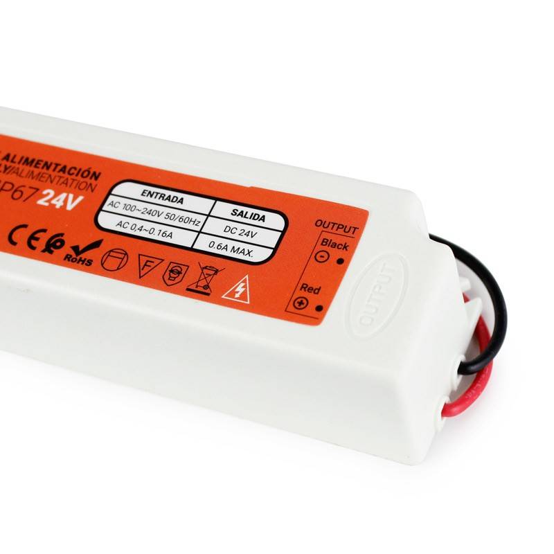 Fuente de alimentación estanca compacta 24V 15W IP67 (1)