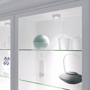 Downlight bajo mueble 2W empotrable y de superficie 12V (8)