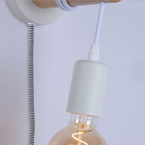 Aplique de pared madera con interruptor y enchufe "MILA" - Barcelona Led-Decoración