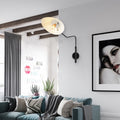 Designerska lampa ścienna