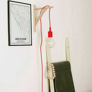 Aplique de pared nórdico "YOJO" -Escuadra de madera y colgante de silicona - Barcelona Led-Decoración