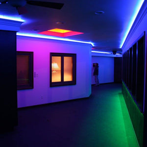 Perfil de aluminio basculante para bañador LED flexible - 1 metro - Barcelona Led-