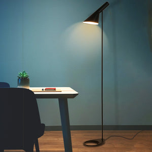 Lámpara de pie de diseño "Marlene" (15)