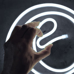 Neón LED flexible 24V DC - 4x10mm - 5 metros - Kit completo - IP67 - 11W/m - Curvatura lateral (21)