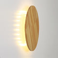 Okrągła drewniana lampa ścienna