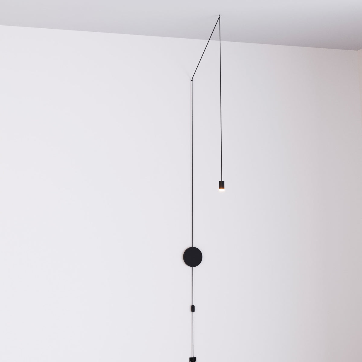 Lámpara colgante de diseño "Nébula" con enchufe e interruptor - 1x6W