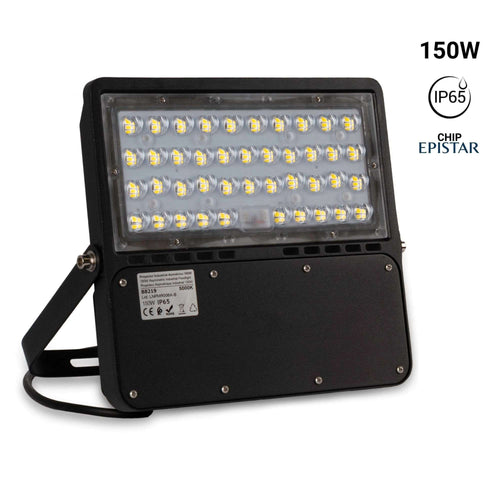 Zewnętrzny asymetryczny naświetlacz LED 150W - 18600 lm- IP65