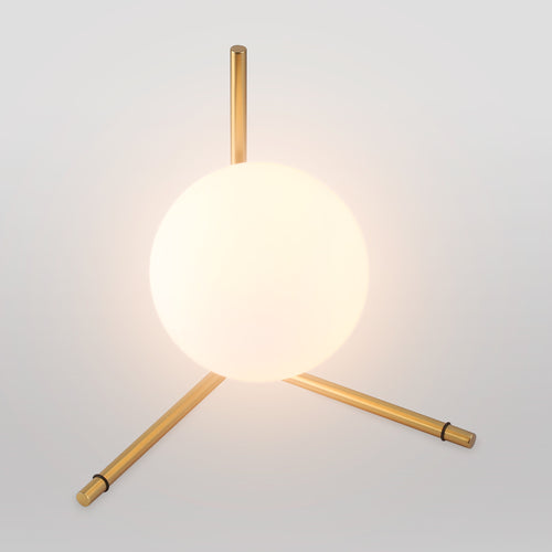 Sphere table lamp