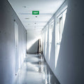 Recessed permanent emergency light with