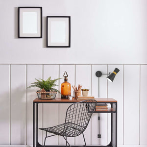 Aplique de pared con brazo articulado y enchufe "SILVA" (16)