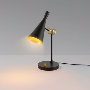 Lámpara de mesa de diseño "Nordi" (3)