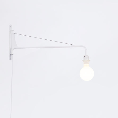 Applique murale orientable avec câble et prise