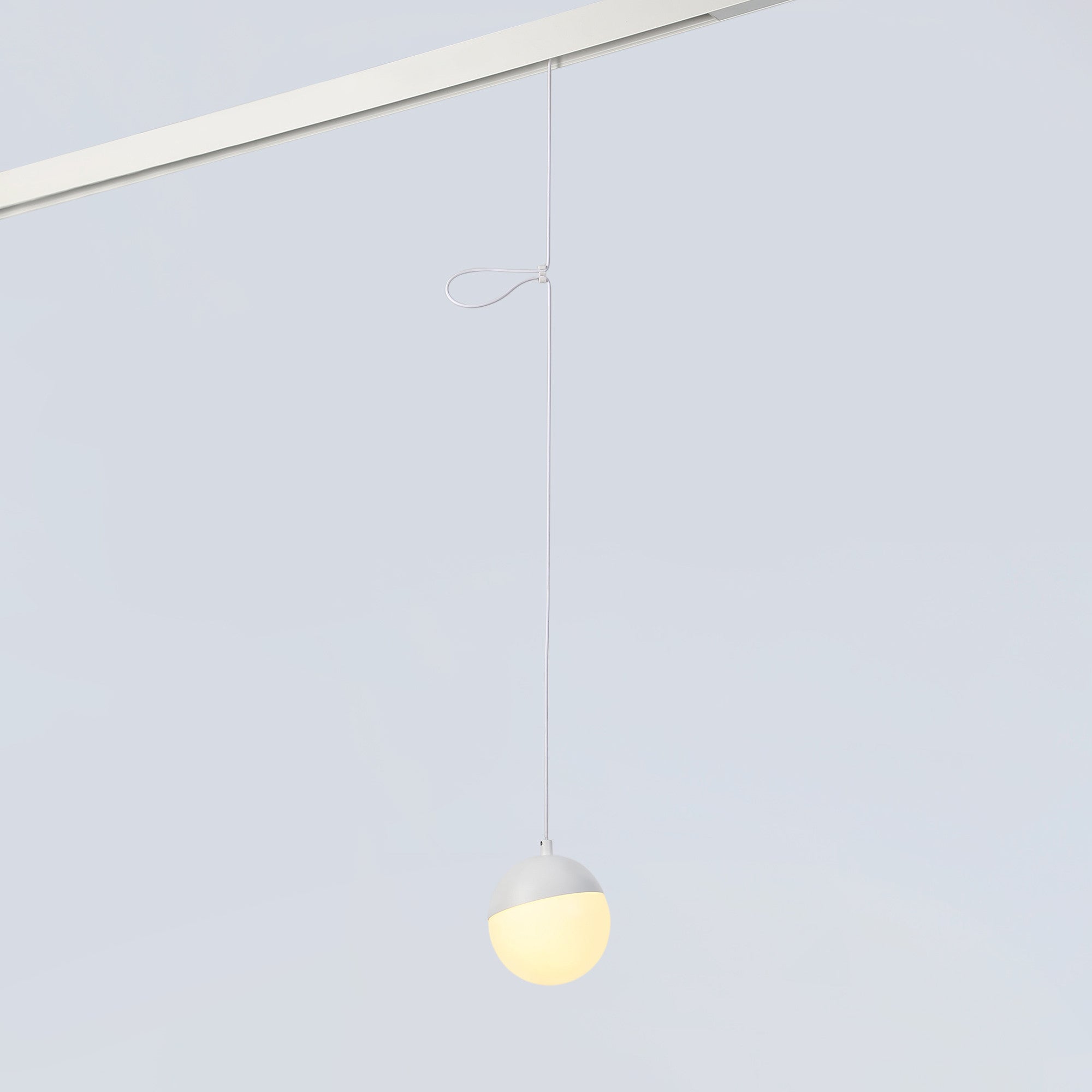 Lámpara colgante LED esfera para carril magnético 48V - 6W - 2700K - CRI90 - Blanca