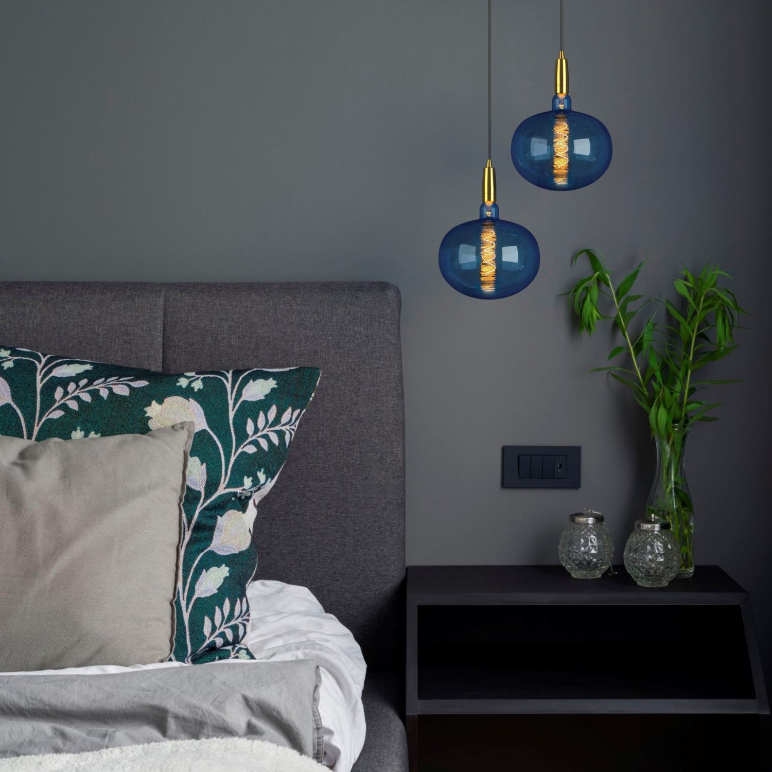 Bombilla decorativa LED de filamento "Decor" - E27 R220 - Regulable - 4W - 1800K (1)