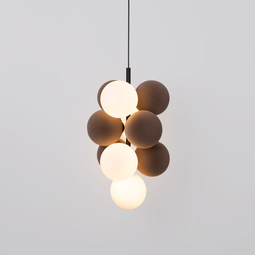 Acoustic vertical pendant lamp