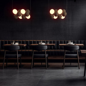 Lámpara acústica colgante horizontal "DRAC" - 4 esferas luminosas y 8 esferas absorbentes - Barcelona Led-Decoración