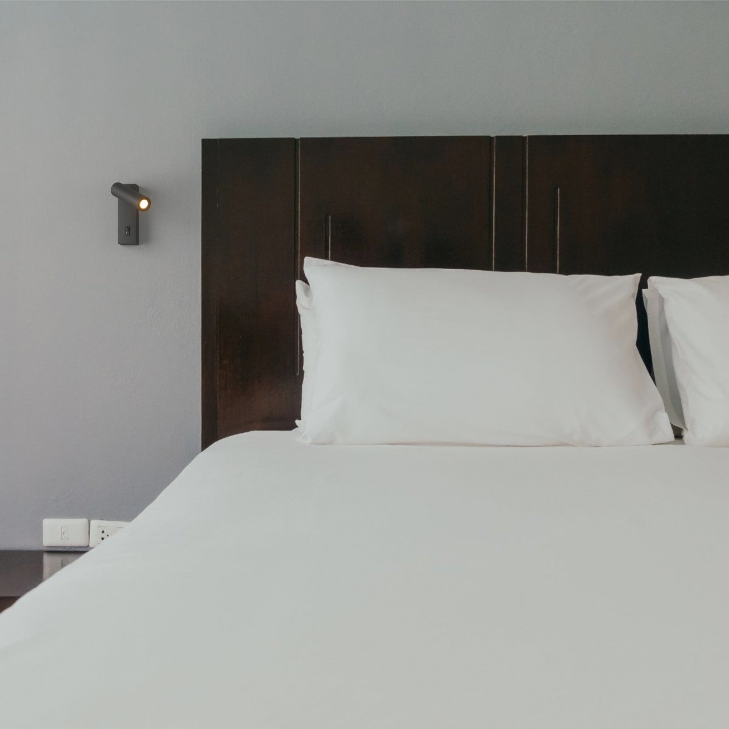 Aplique de pared para lectura 2W - Orientable - Chip CREE (1)