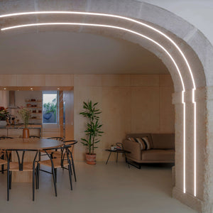 Funda de silicona flexible empotrable para convertir tira LED a neón - 10x10mm - 5 metros - Curvatura vertical (5)