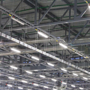 Pantalla estanca LED lineal enlazable CCT - 60cm - 21W - IP65 (1)