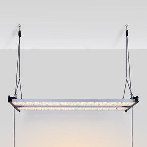 Luminaria LED de cultivo interior - 250W - Regulable 0-10V - Grow light Full Spectrum - Barcelona Led-