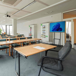Pantalla digital 55" interactiva táctil con cámara - Smart board - Android + Windows - Barcelona Led-Signage
