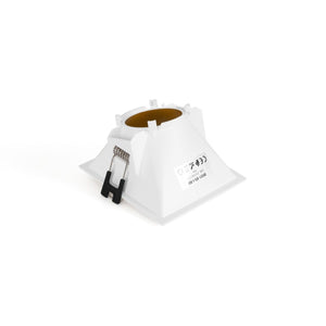 Aro downlight cuadrado asimétrico - Bajo UGR - Corte 85 x 85mm (8)