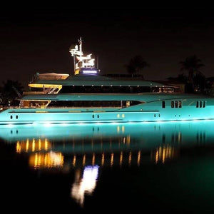 Foco LED sumergible RGB para embarcaciones - 12V - 30W - IP68 (5)