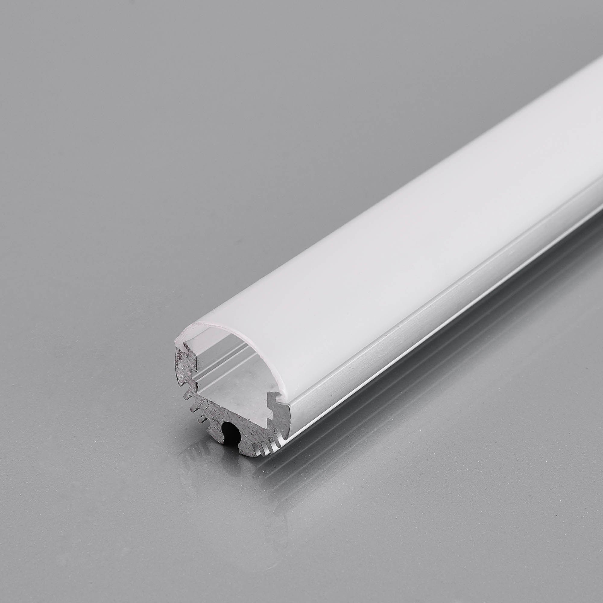 Perfil tira LED cilíndrico - ø 20mm - Con difusor - Superficie / Suspensión - 2 metros