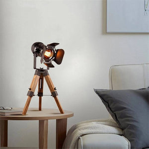 Lámpara de mesa vintage con trípode "Cinema Mini" (12)