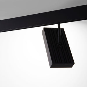 Luminaria cuadrada LED para carril magnético 48V - 18W - CRI90 - OSRAM - Barcelona Led-