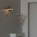 Vintage design wall sconce