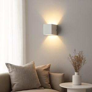Aplique de pared LED "KUUTIO" 6W 529 lumens - Barcelona Led-Decoración