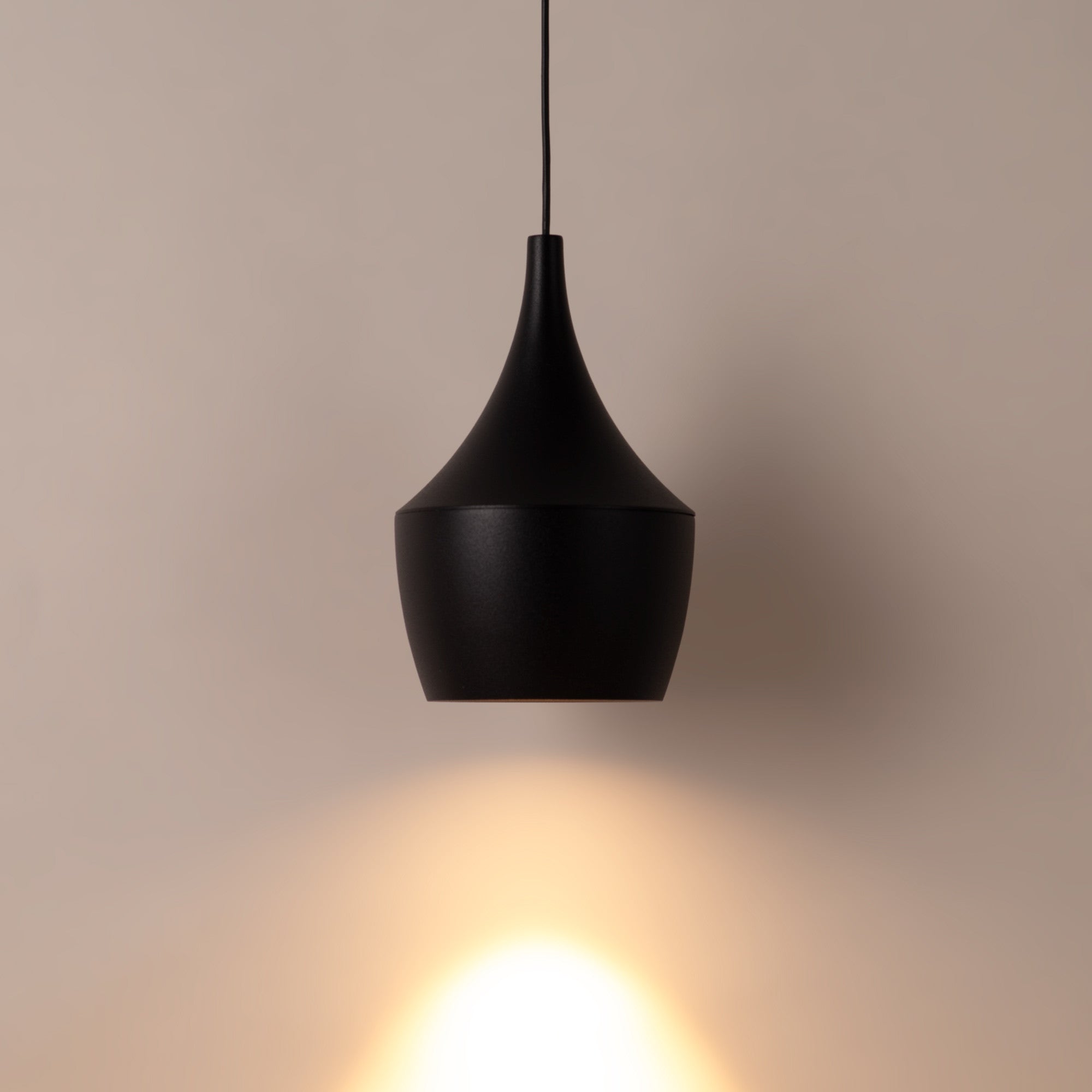 Lámpara colgante LED carril magnético 48V "NIL"- 9W - 2700K - Driver Eaglerise - Chip OSRAM