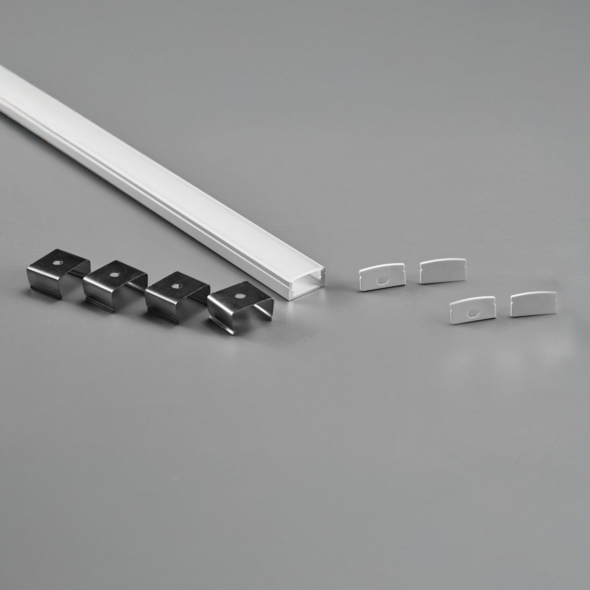 Perfil tira LED de superficie con difusor - Kit completo - 17x8,5mm - Tira LED ≤10mm - 2 metros (1)