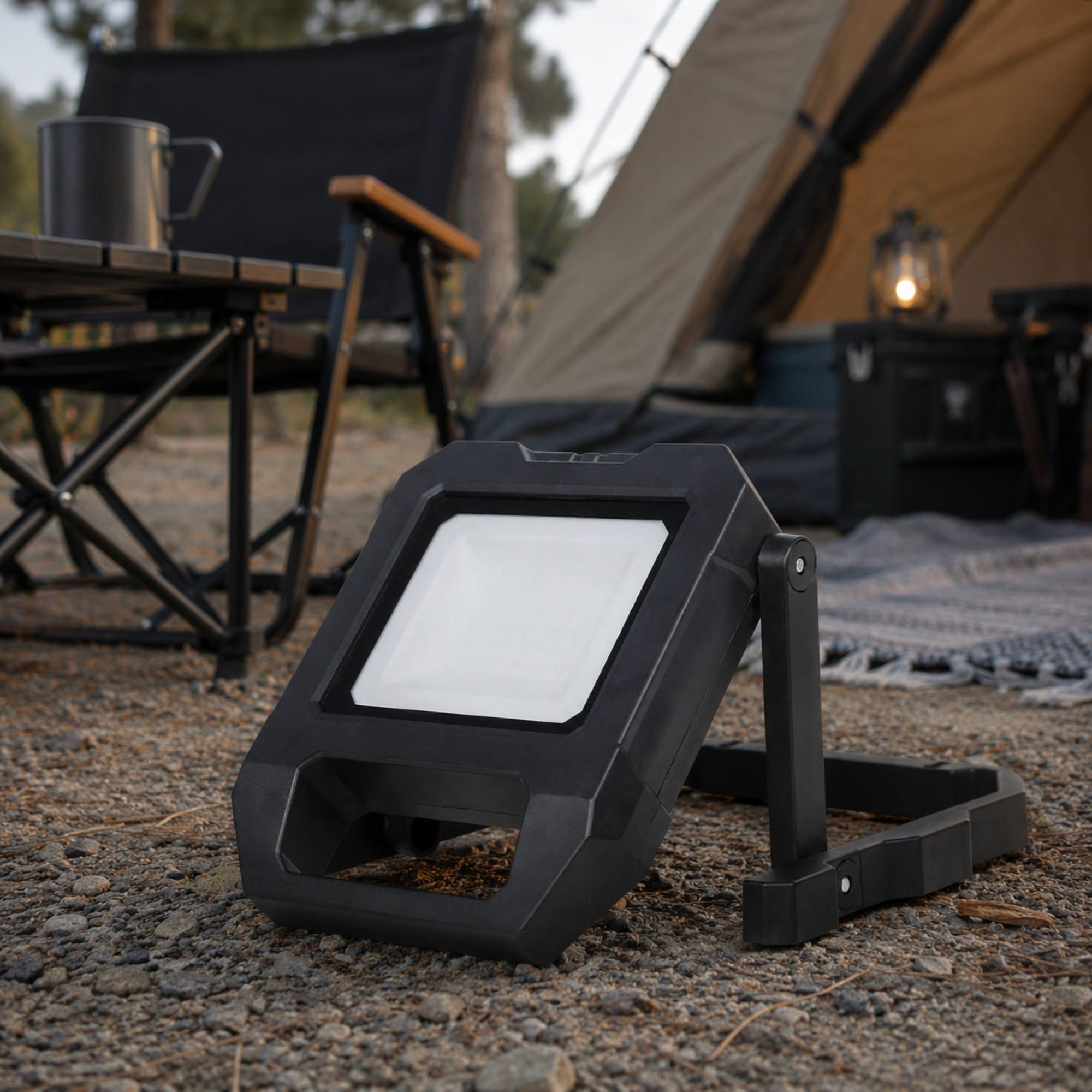 Reflector LED portátil de trabajo con batería - USB+USBC - 10W - 6500K - IP54 (1)