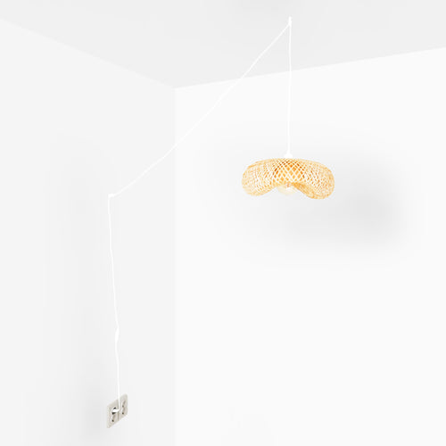 Lámpara colgante de mimbre