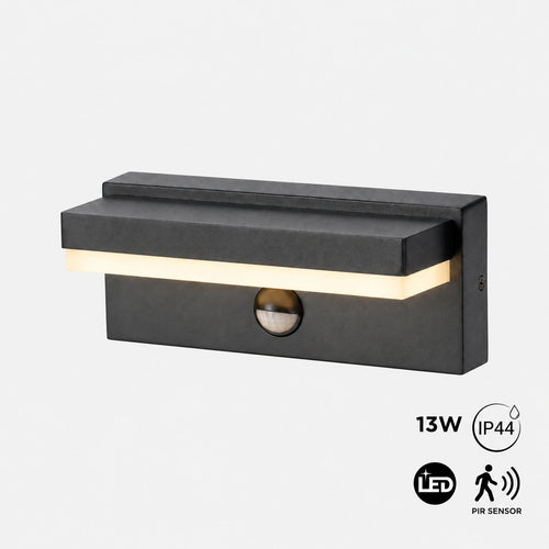 Luminária de parede externa com sensor PIR - 13W - Branco quente - IP44