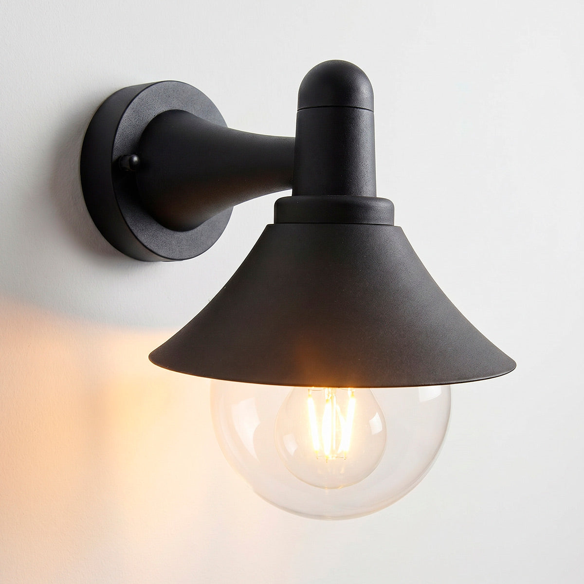 Aplique de pared exterior "FERRO" - E27 - IP44