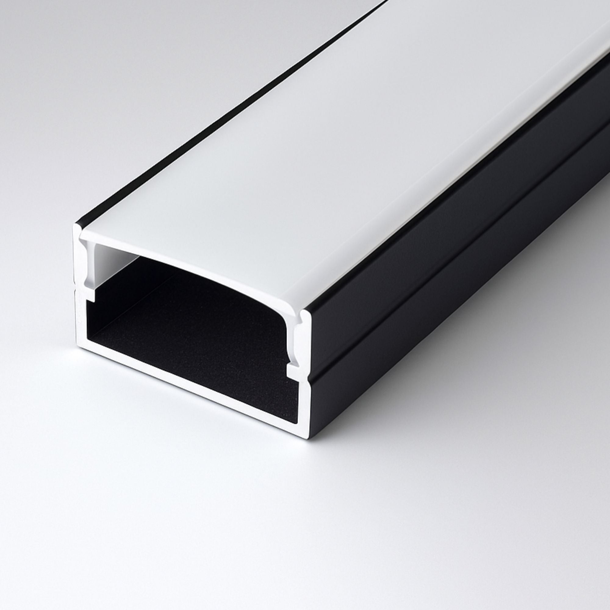 Perfil tira LED de superficie con difusor - 20x10mm - Tira LED ≤15mm - 2 metros - 0.65mm - 21g/m (1)