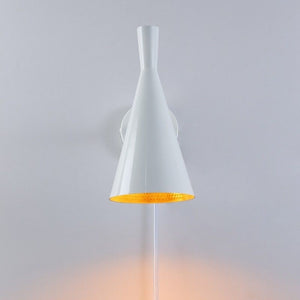 Aplique de pared escandinavo orientable 330° con interruptor y enchufe (4)