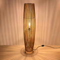 Rattan-Stehlampe