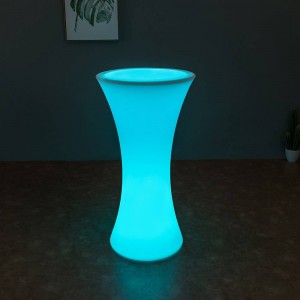 mesa con luces LED