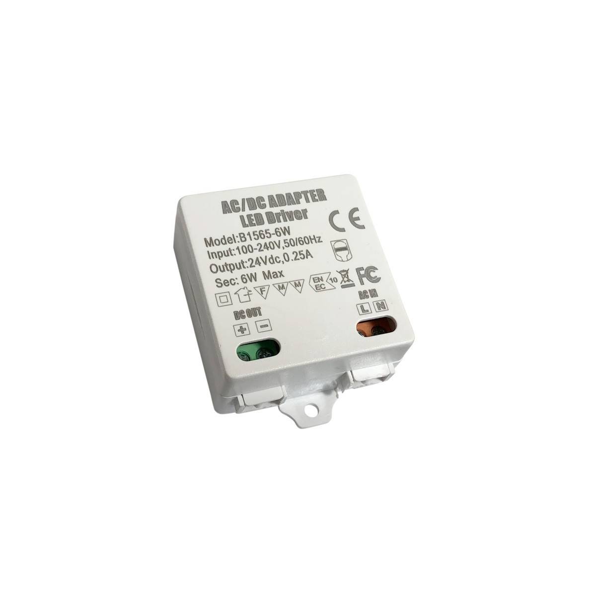 Fuente de alimentación constante 24V DC 6W 0.25A 100-240V