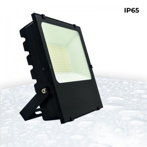 Foco proyector LED 200W Chip Philips IP65